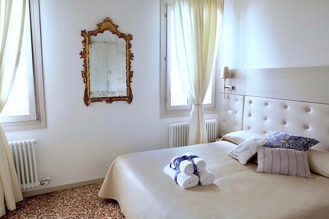 B&B Al Pozzo Di Luce Venesia Bagian luar foto